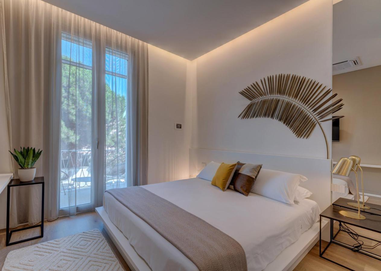 Le Palmette Suites Кальярі Екстер'єр фото